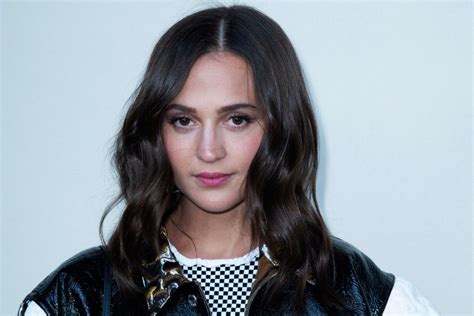 Alicia Vikander Calls Nude Scenes the Worst Thing, Felt